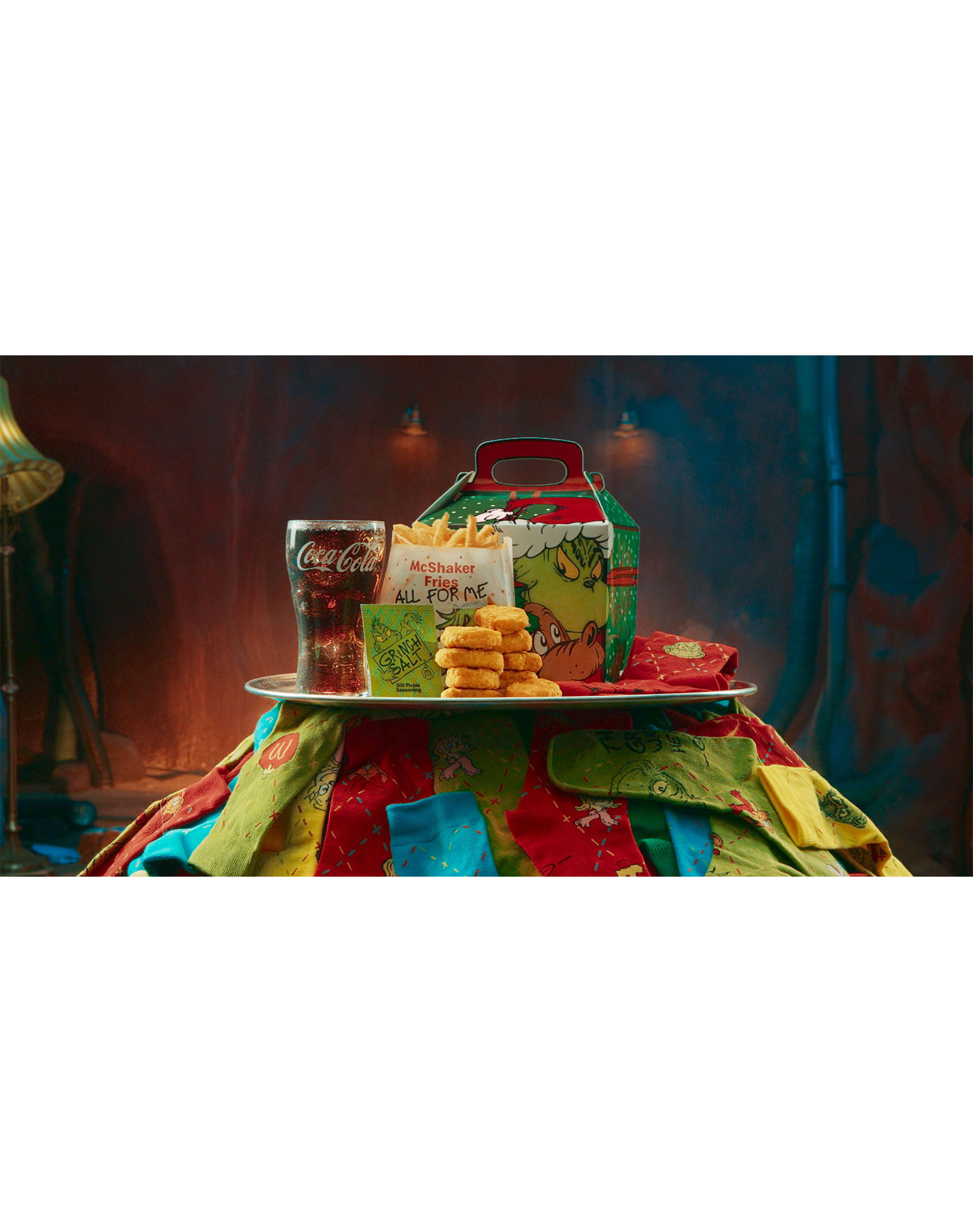 mcdonald's grinch meal review: mcdonald's grinch meal