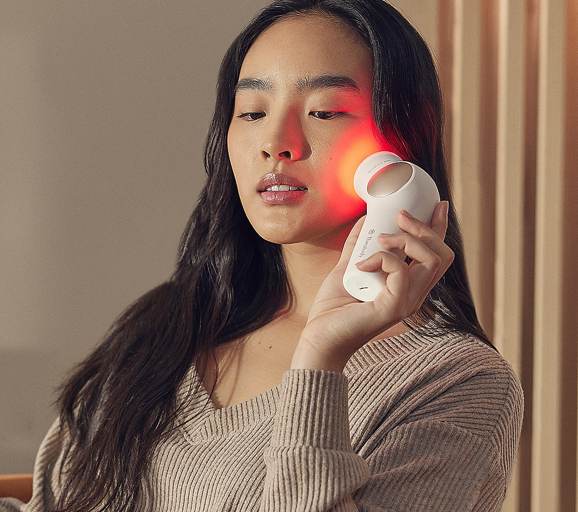 TheraFace Pro Review and $100 Deal to Shop Now - PureWow